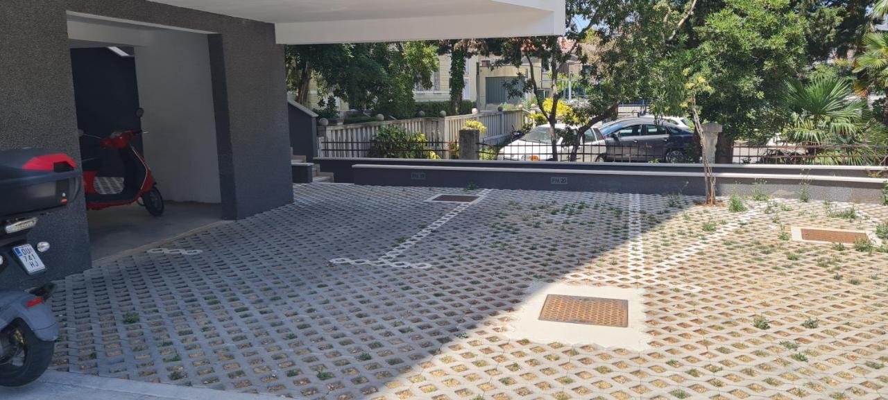 Free Parking Marli 4 - Room With Private Entrance - Дубровник Екстериор снимка